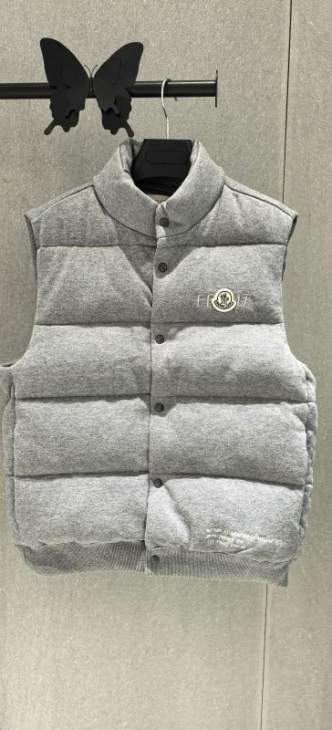 Picture of Moncler Down Jackets _SKUMonclersz0-326yr33237305